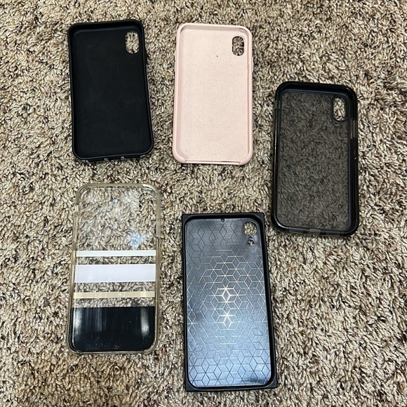 XR CASES - Picture 2 of 2